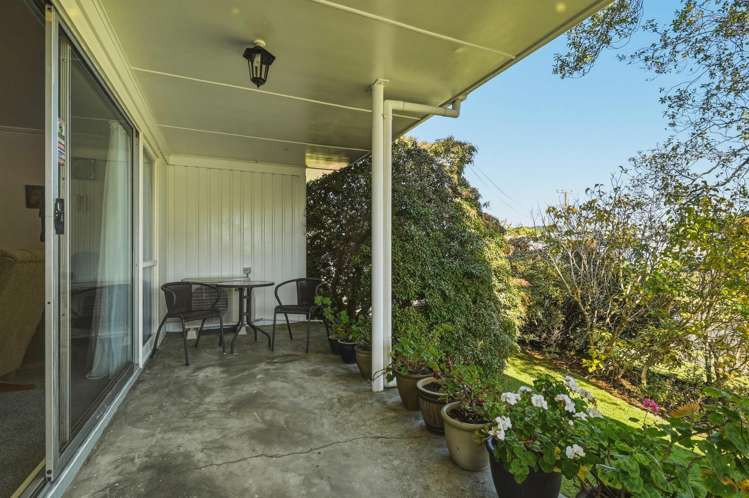 18 Alison Street Mangakakahi_14