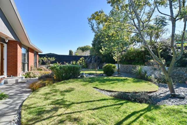 7 Heriott Close Burwood_2