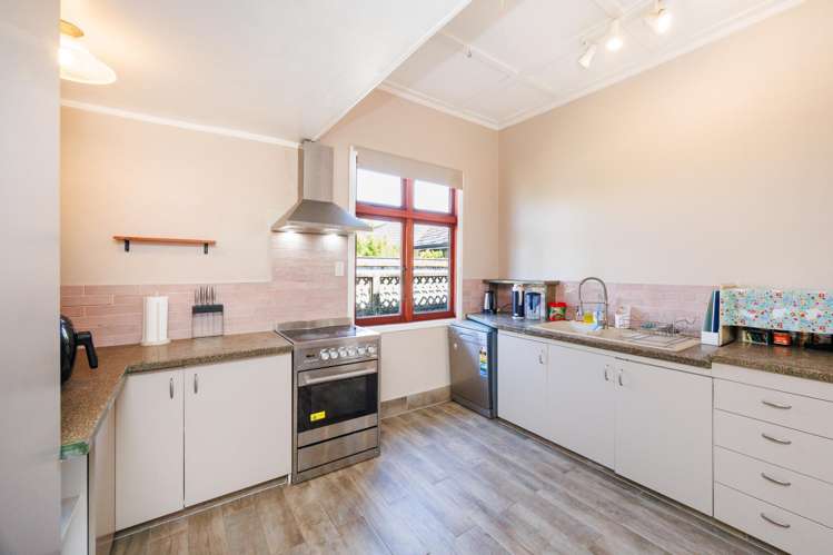 24 Rainforth Street Roslyn_7