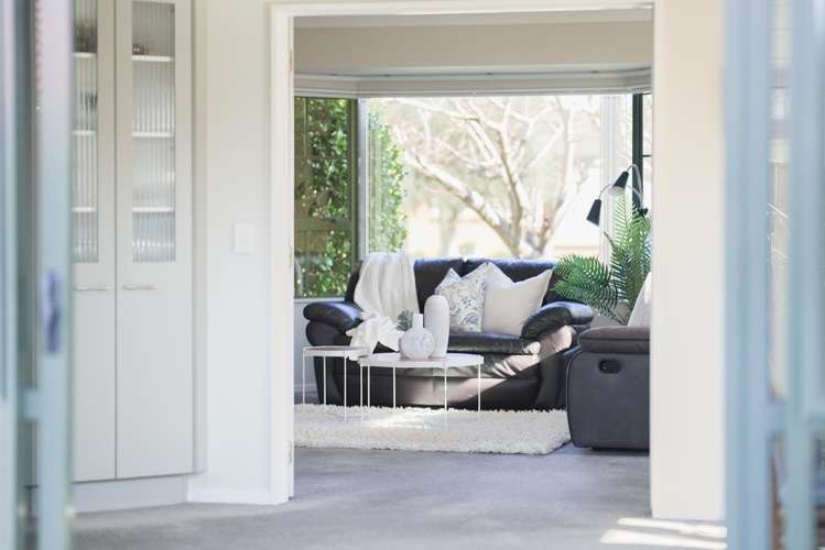 77 Guildford Drive Paraparaumu_2