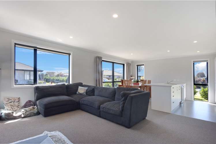 49 Malone Crescent Richmond_8