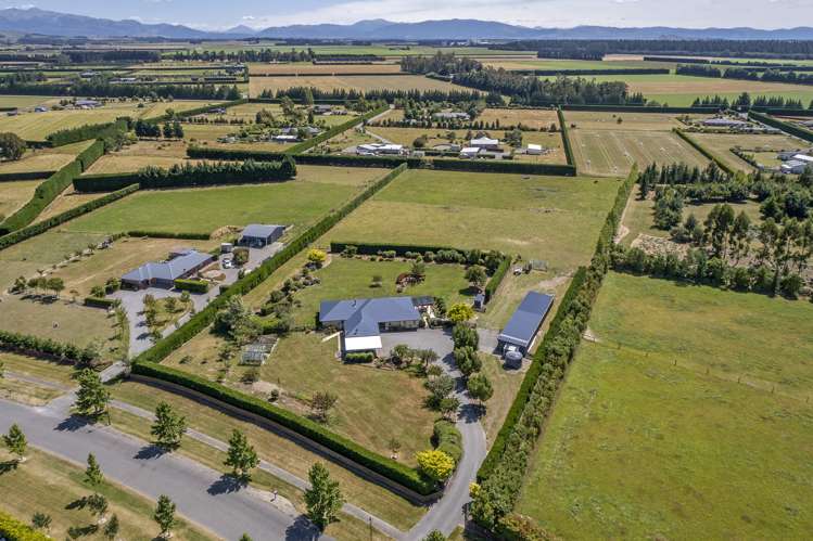 9 Mulholland Drive Darfield_27