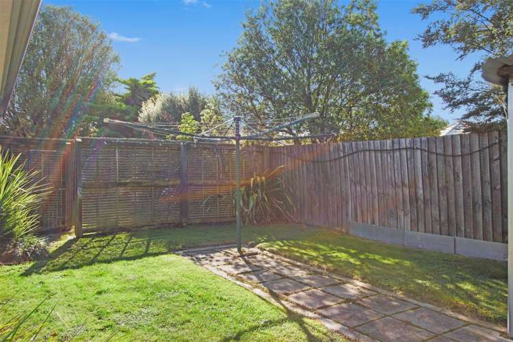 14 James Drive Woodend_22