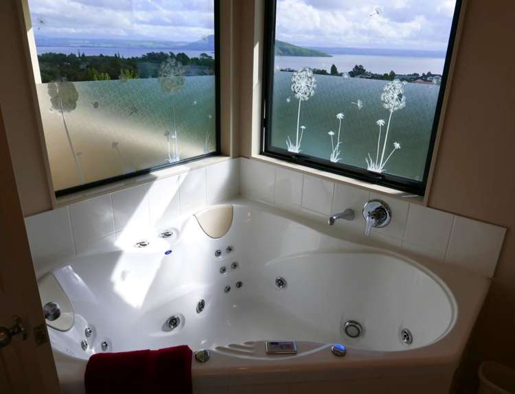 14 Flemington Place Tikitere_7