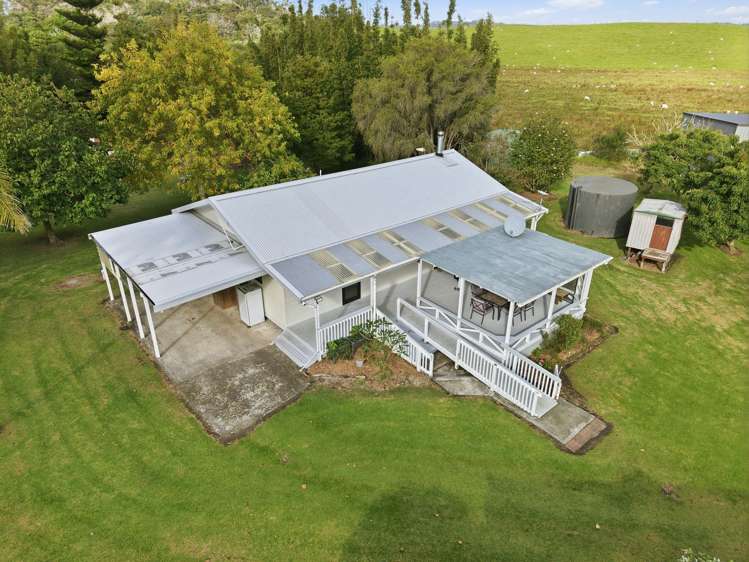 111 Trig Road Houhora_11
