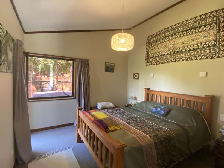 6 Ewing Place Albert Town_6