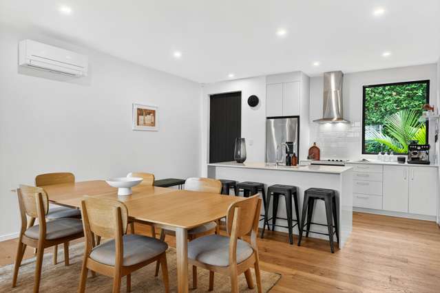 7/4 Glen Atkinson Street St Heliers_2