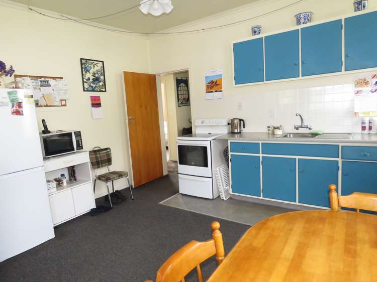 10 Broadway Reefton_13