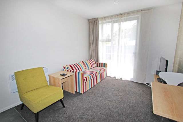 7/93 Au Filleul Street Dunedin Central_3