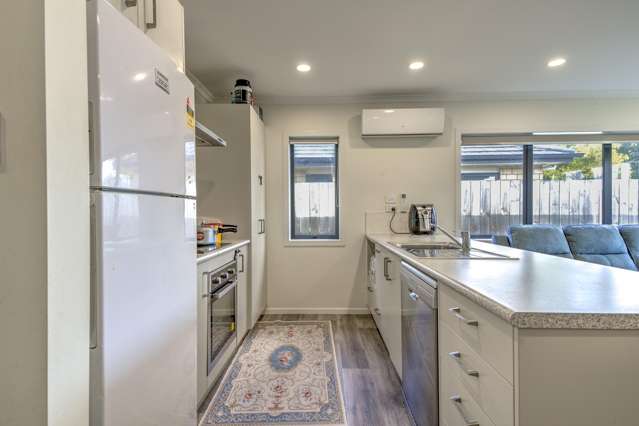 2/255 Peachgrove Road Fairfield_3