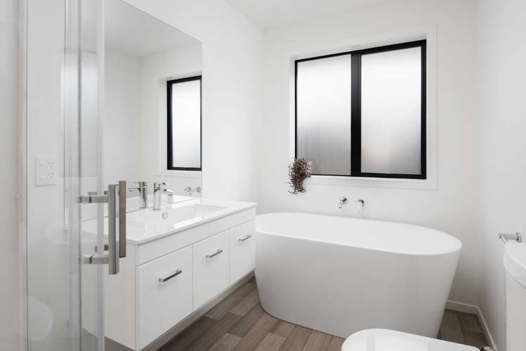 17 Camborne Crescent Blenheim Central_13