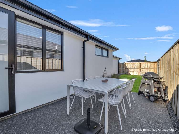 63 Pegasus Main Street Pegasus_27