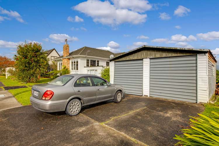 1 Staveley Avenue Mount Roskill_16