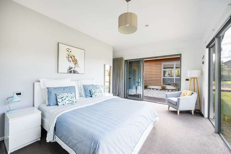 12 Pendeen Crescent Jacks Point_11