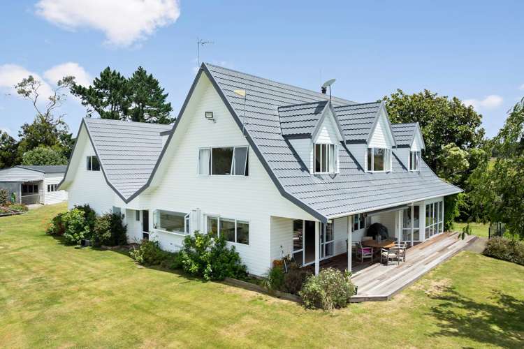 186 Charles Road Karaka_1