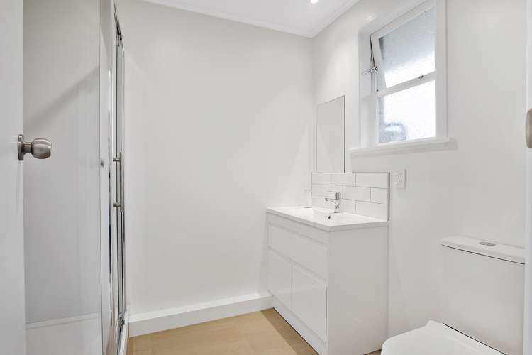 1/82 Portage Road New Lynn_10