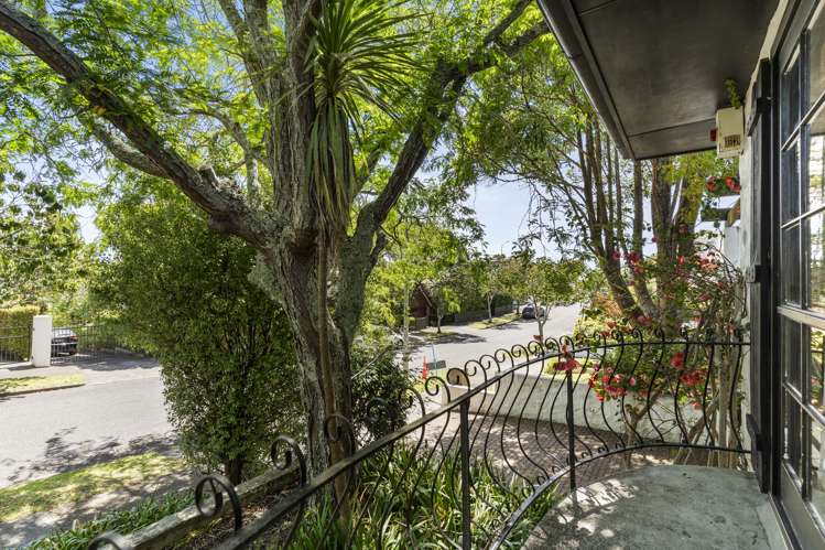 8 Stoneyroyd Gardens Remuera_19