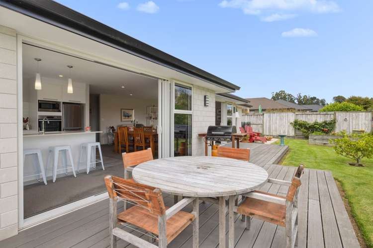 208 Hollister Lane Ohauiti_5