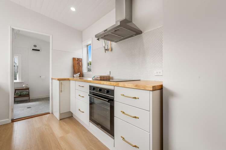 21 Eskvale Street Saint Kilda_19