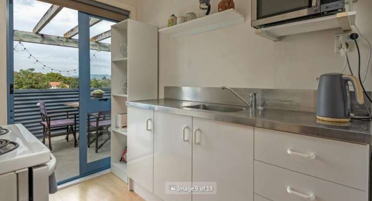 8/16 Freyberg Street Roslyn_4