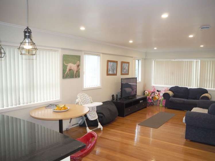 28 Ronald Place Manurewa_3