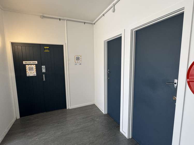 3 and 4/666 Dominion Road Mt Eden_11