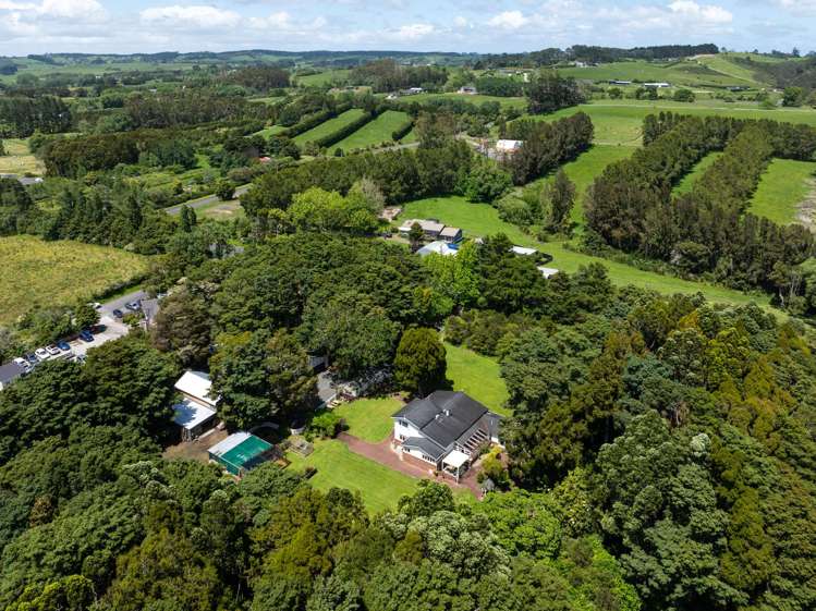1174 Kahikatea Flat Road Waitoki_39
