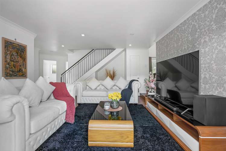 8 Chardonnay Rise Henderson_10