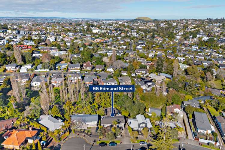 95 Edmund Street St Heliers_28