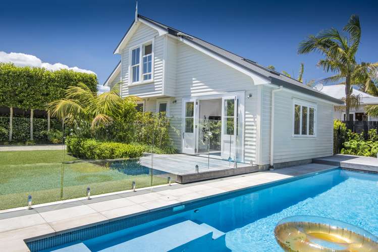 25 Mozeley Avenue Devonport_8