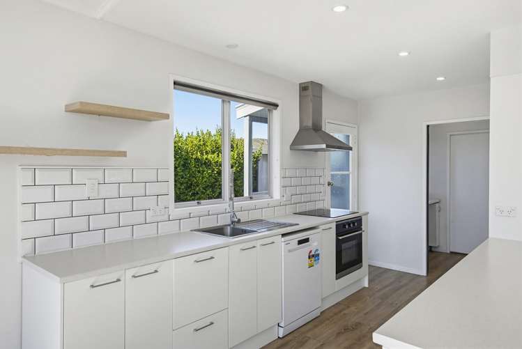 32 Sylvan Avenue Waikanae_17