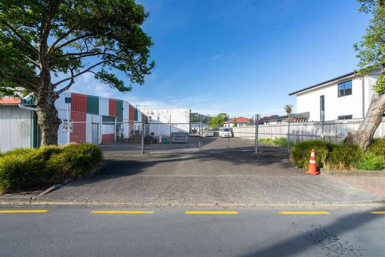 438-442 Cuba Street Petone_4