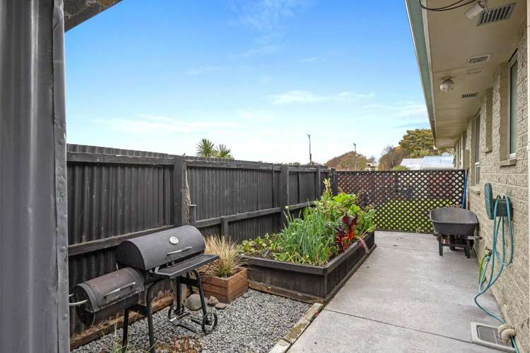 44a Kathleen Crescent Hornby_10