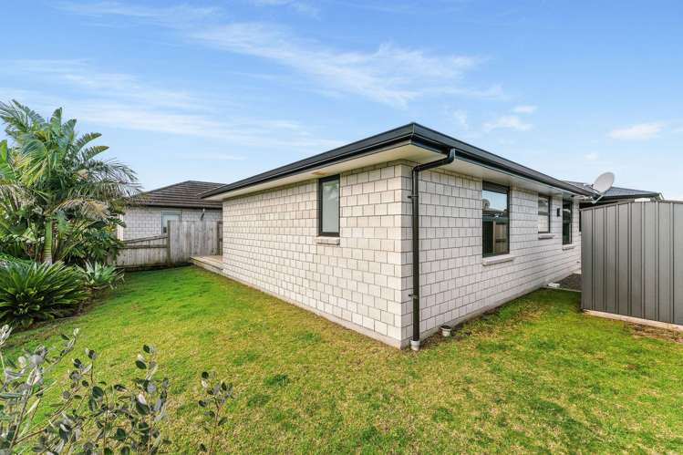 3 Dunkeld Drive Papamoa_21