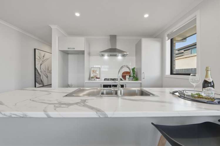 41 Waruhia Crescent_4