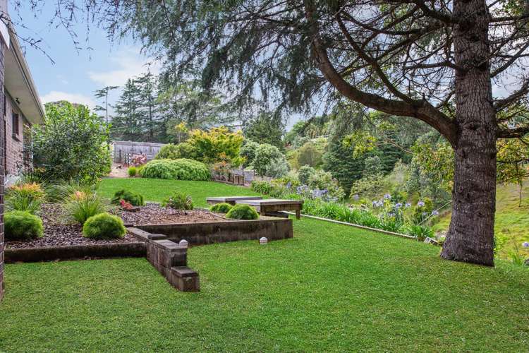 468 Redoubt Road Flat Bush_11