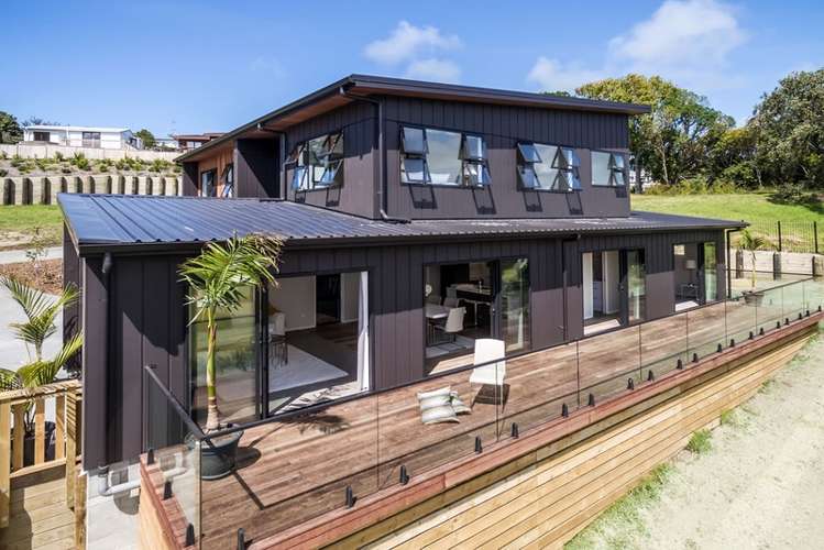 10 Waititiro Rise Stanmore Bay_0