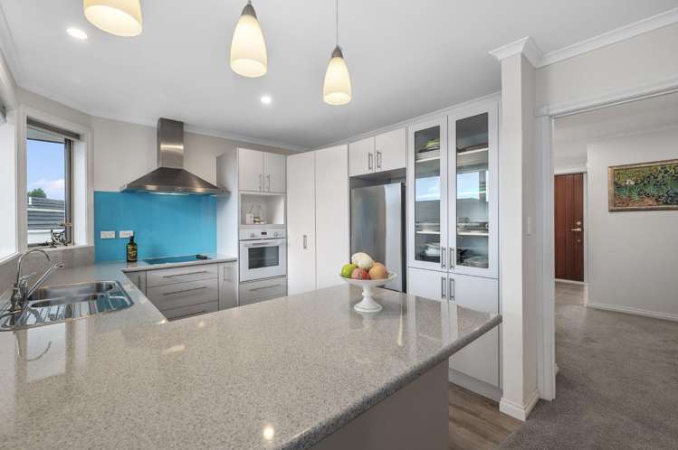 19/17 Simmonds Grove Greerton_7