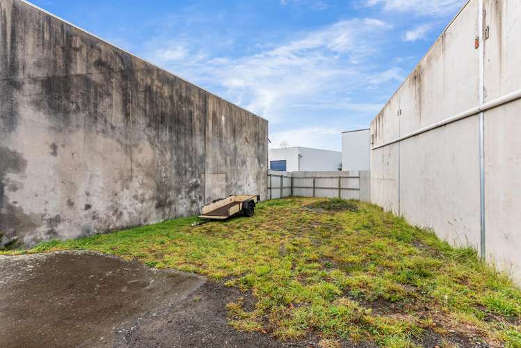 316 Wilsons Road North Waltham_13