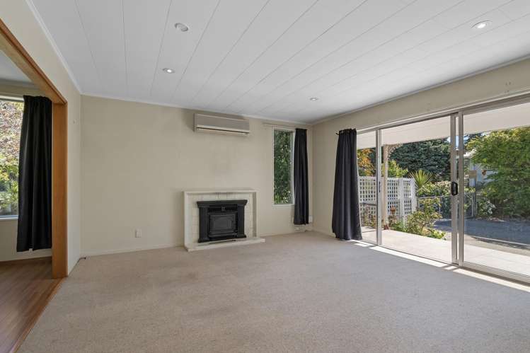 212 Horndon Street Darfield_2