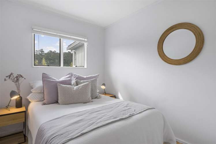 2/69 Simon Ellice Drive Bayview_8