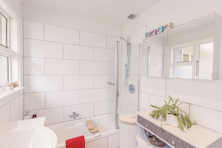 166 Quinns Road Shirley_10