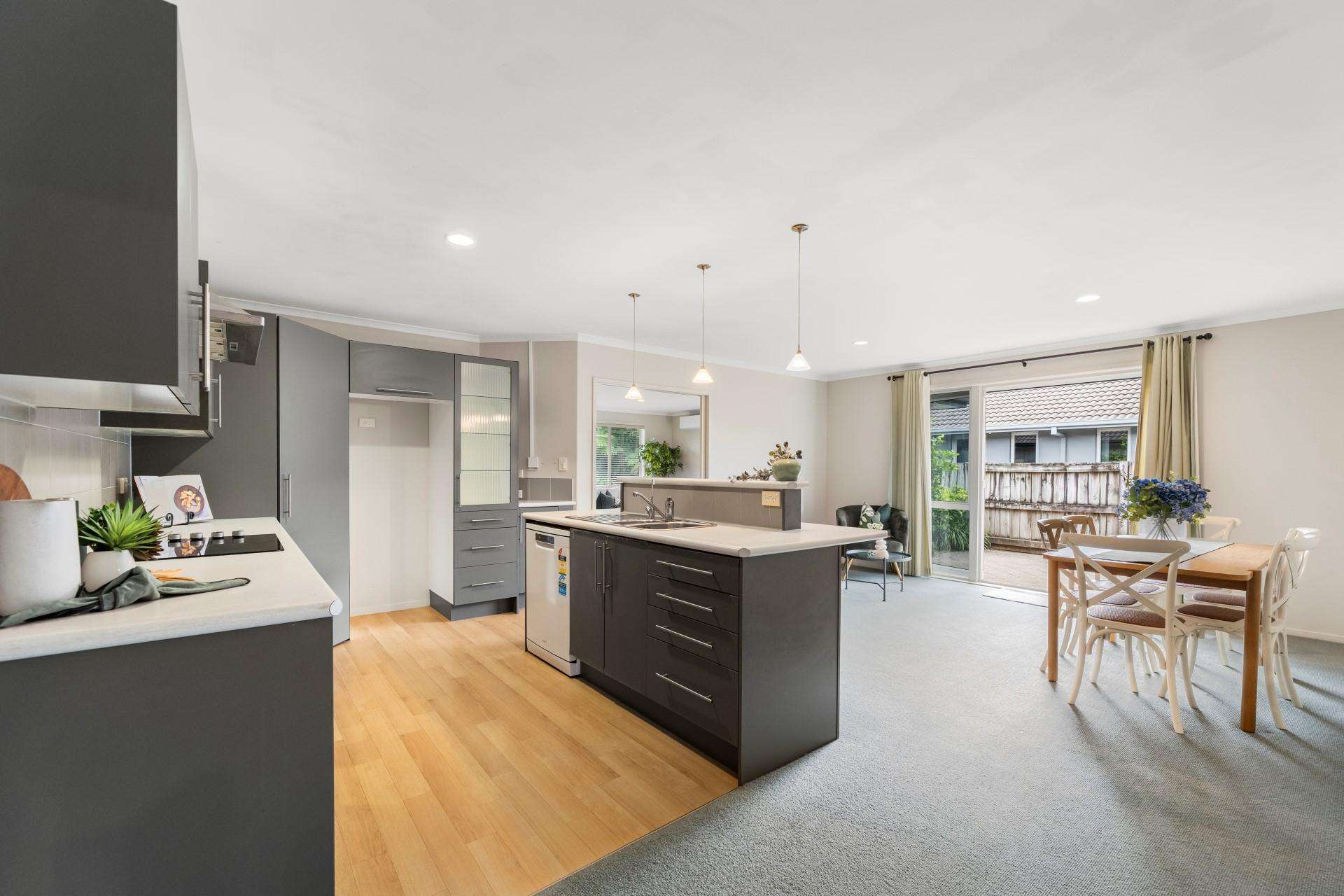 12 Glencoe Court Pyes Pa_0