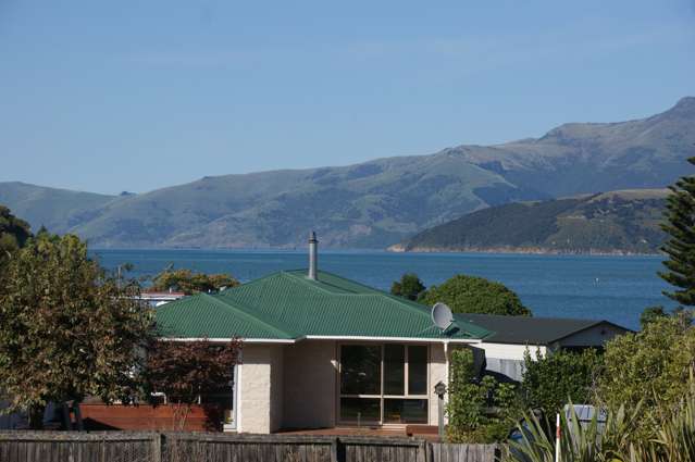 2 Pipers Valley Road Duvauchelle_3