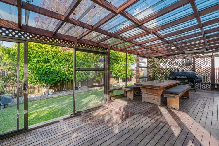 2/41 Barbados Drive Unsworth Heights_11