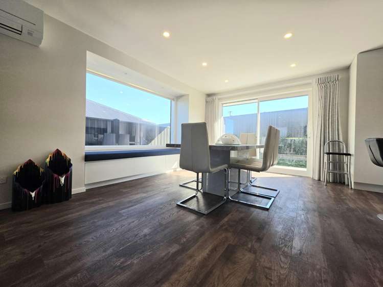 15 Royal Oak Crescent Holmes Hill_8