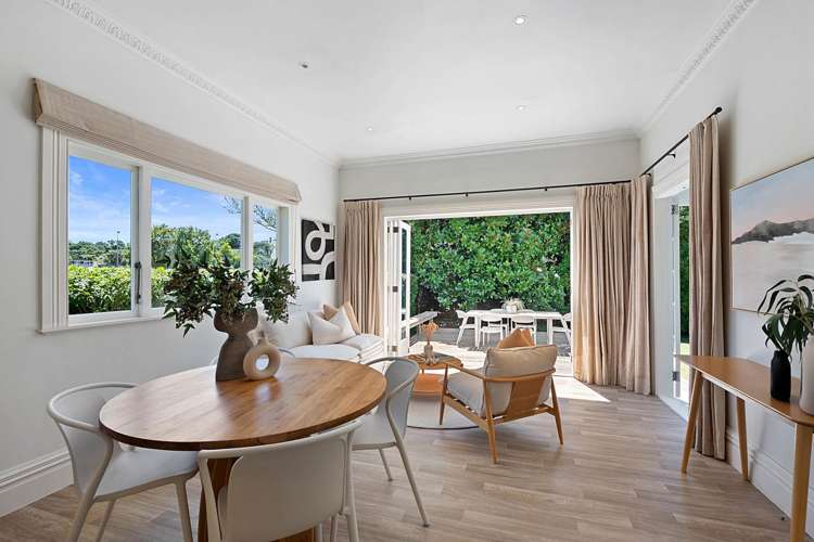 6 Tui Street Devonport_19