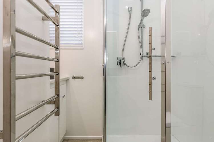 3a Wharewaka Road Wharewaka_13