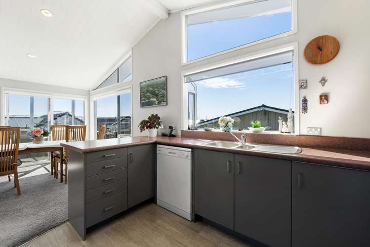 1/85 Deep Creek Road Waiake_12