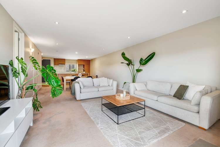 207/252 Centreway Road_2